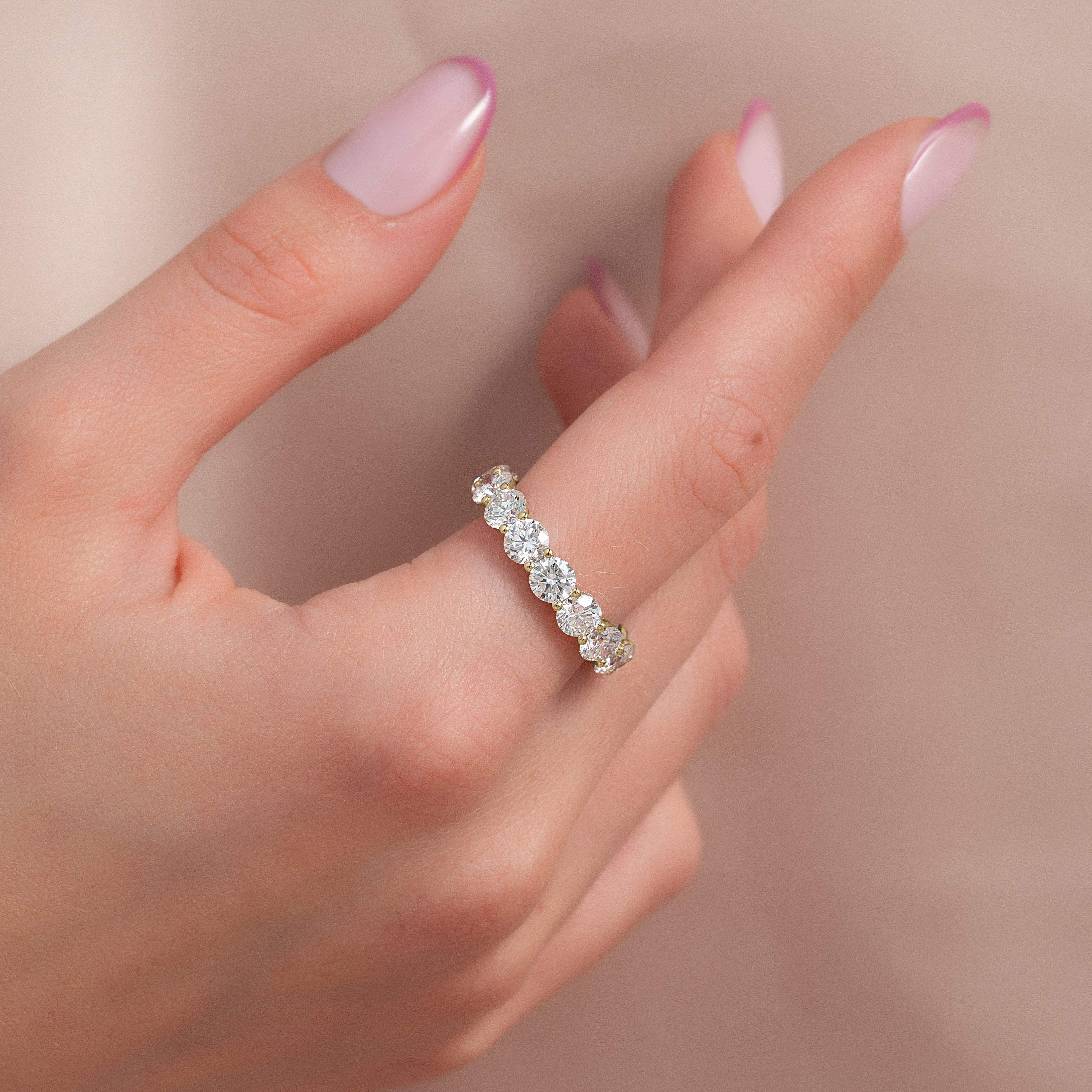 6ct Zahra Round Cut Moissanite Ring - Gold