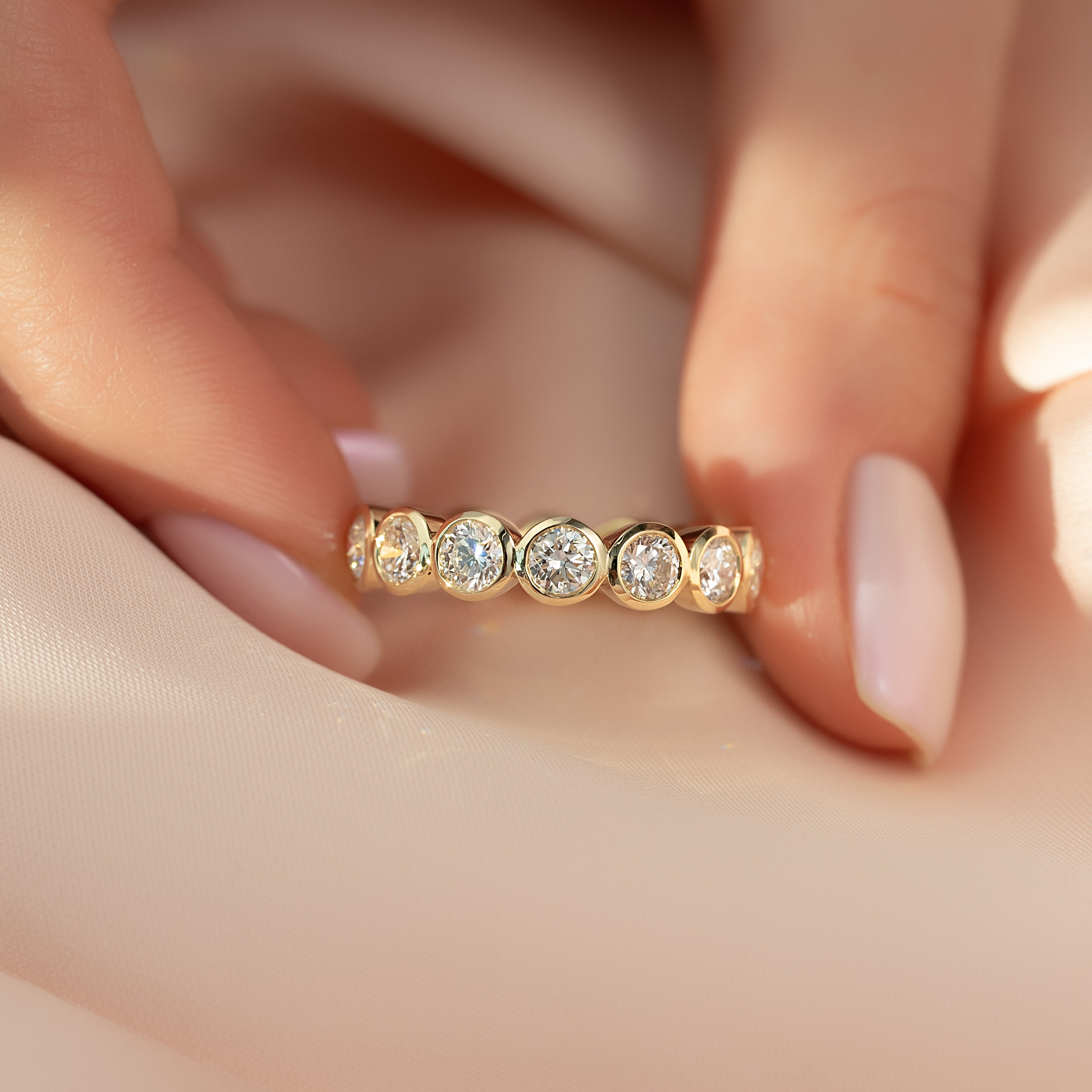 3.5ct Izolda Round Cut Moissanite Ring - Gold