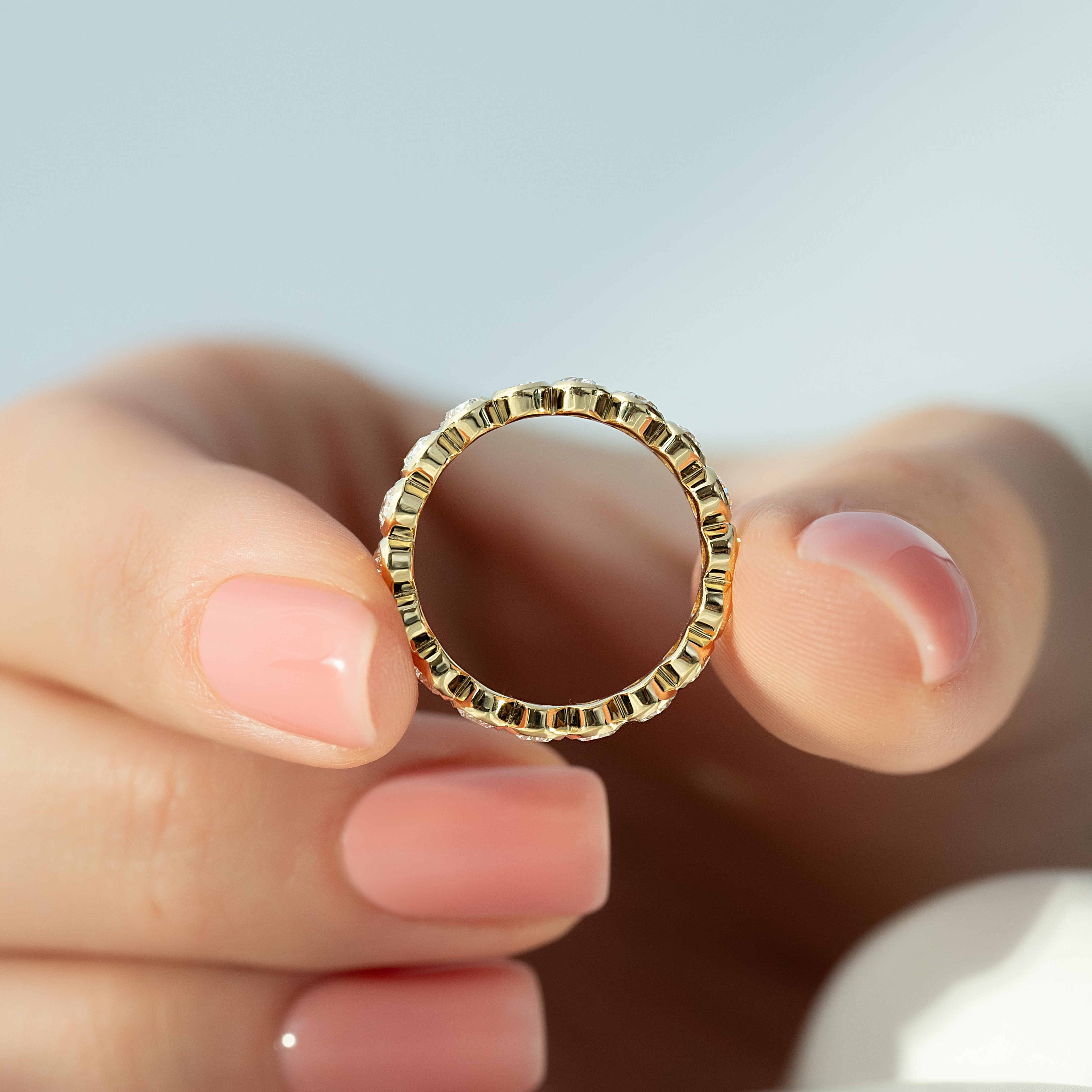 1.7ct Tamira Oval Cut Moissanite Ring - Gold