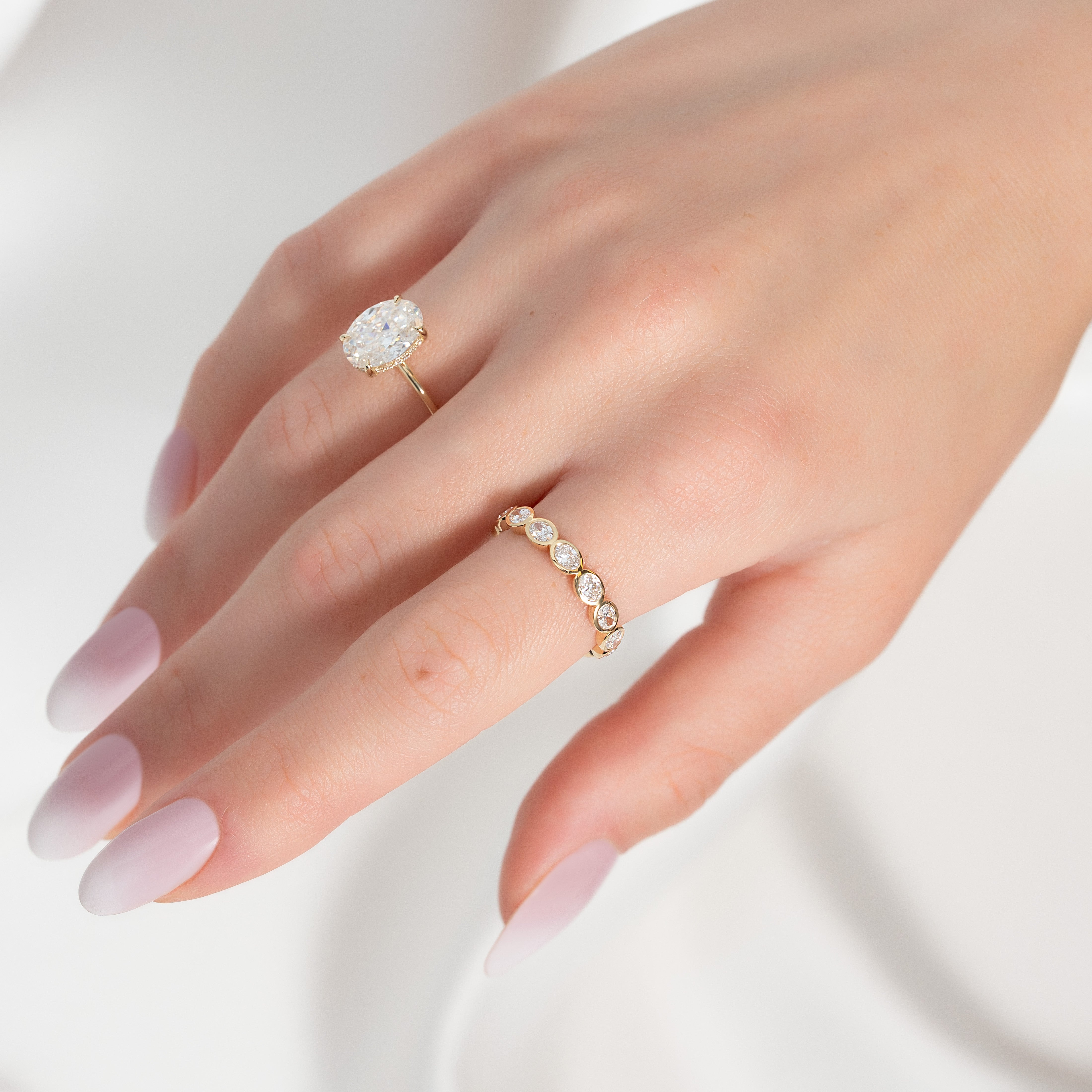 1.4ct Mariquita Oval Cut Moissanite Ring - Gold