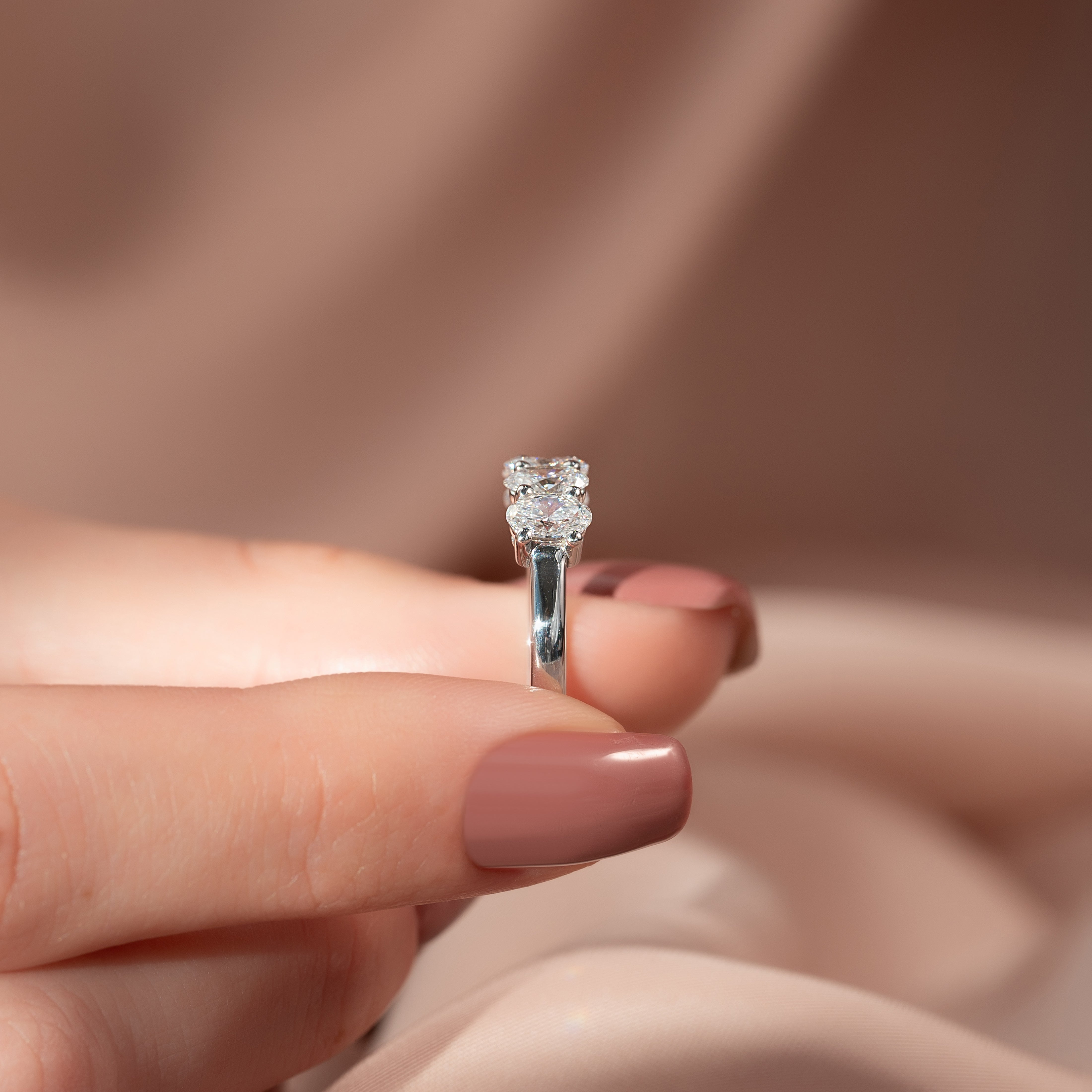 1.5ct Sarala Oval Cut Moissanite Ring - Silver