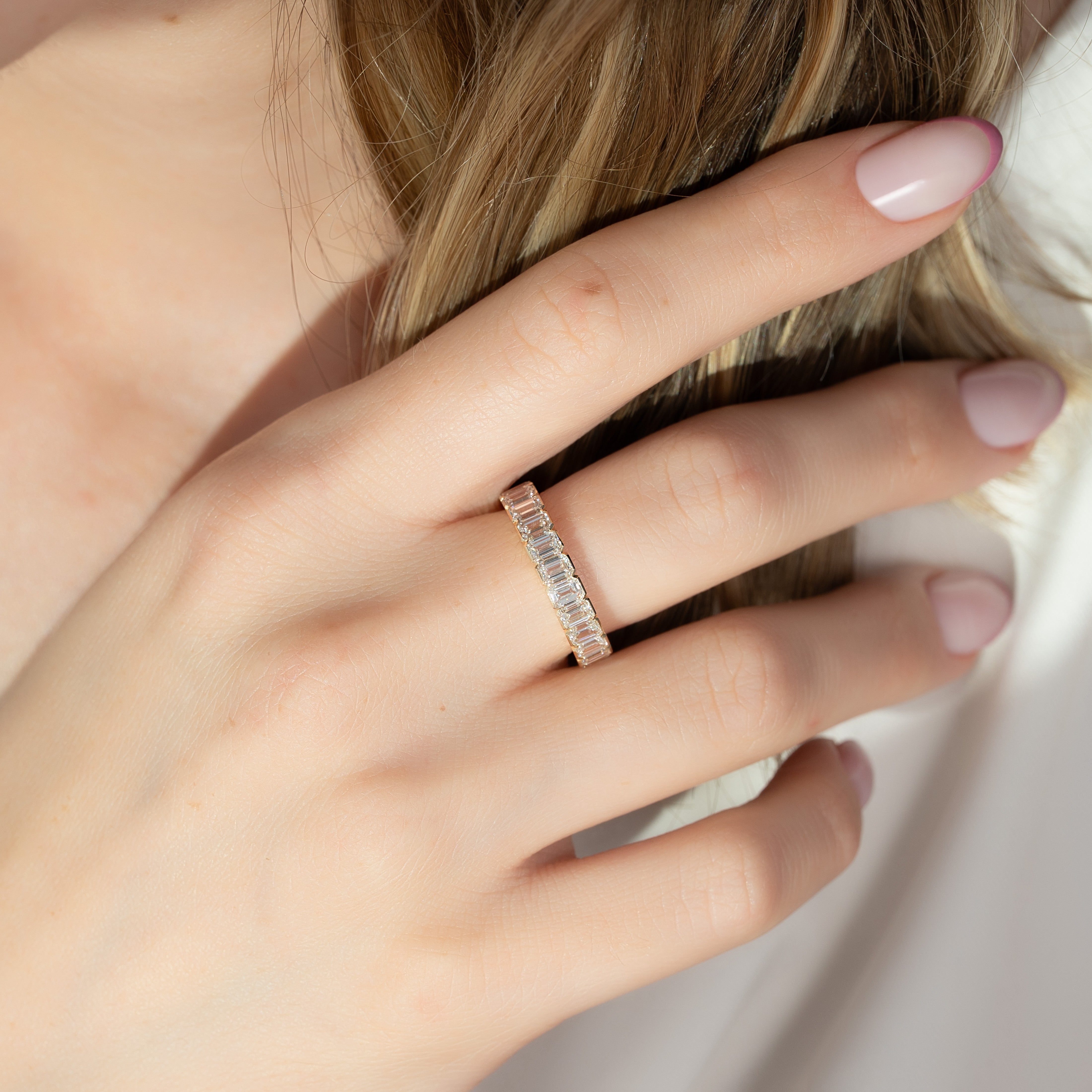 4ct Cerise Emerald Cut Moissanite Ring - Gold