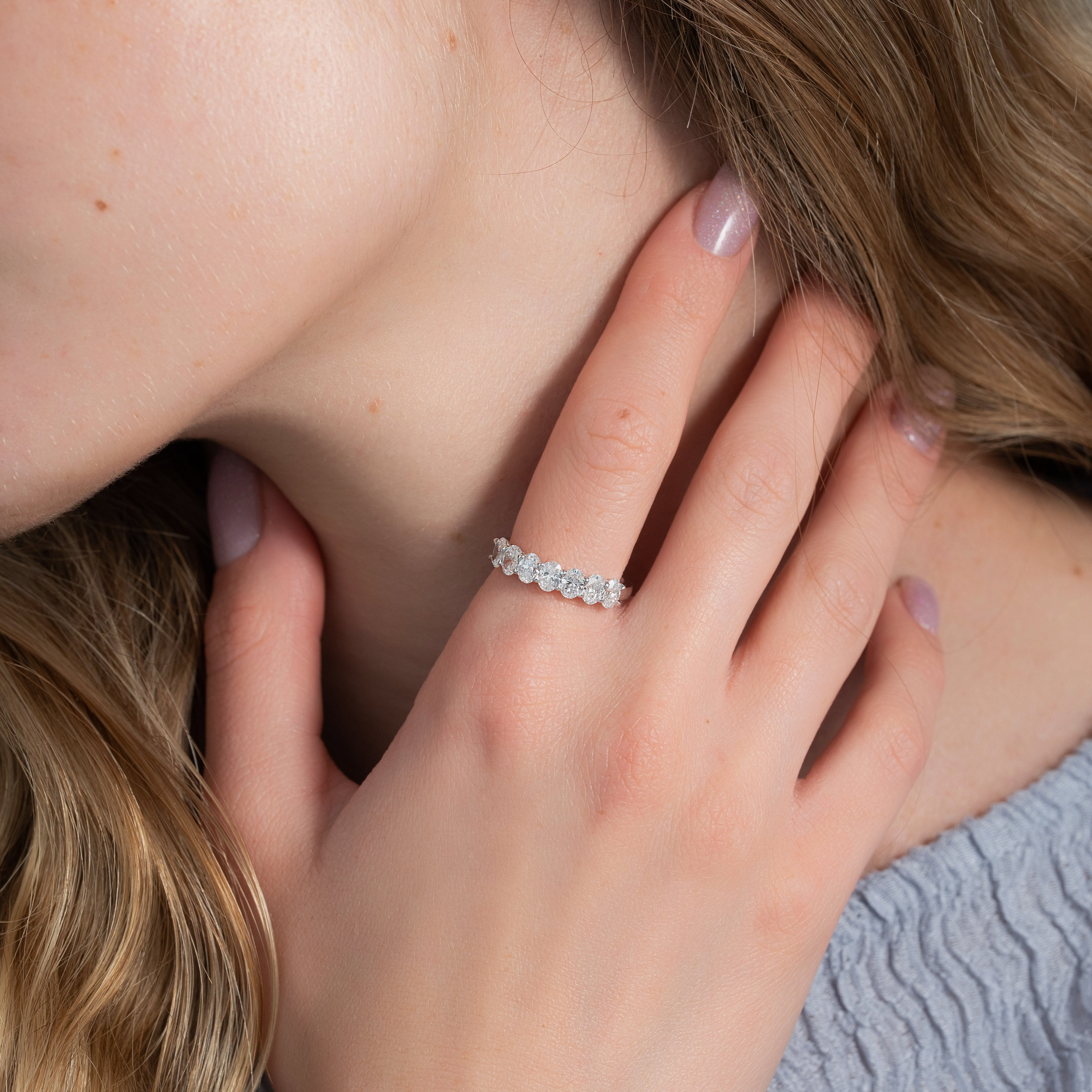 7 Stone 1.5ct Emilinda Oval Cut Moissanite Ring - Silver
