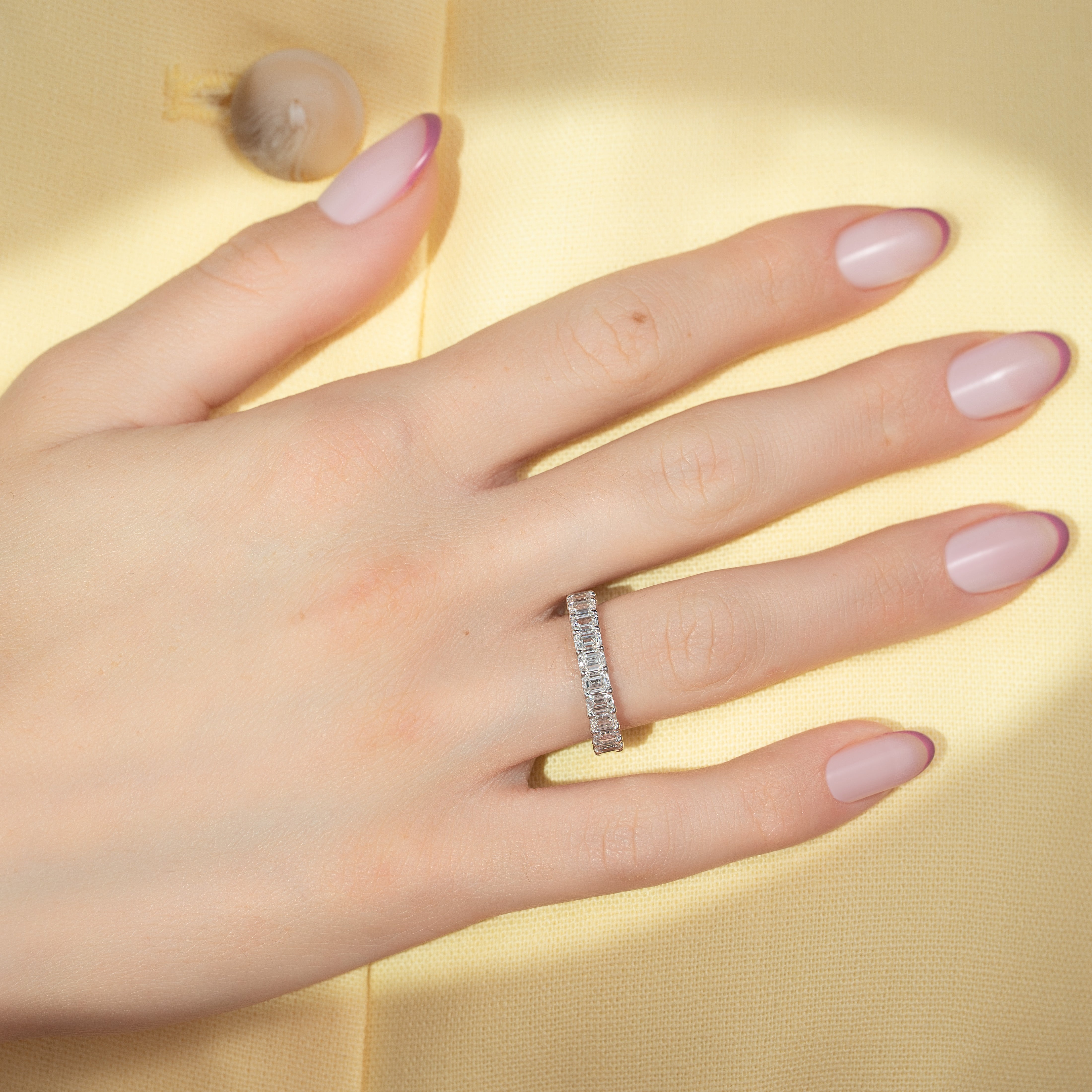 3.5ct Nara Emerald Cut Moissanite Ring - Silver