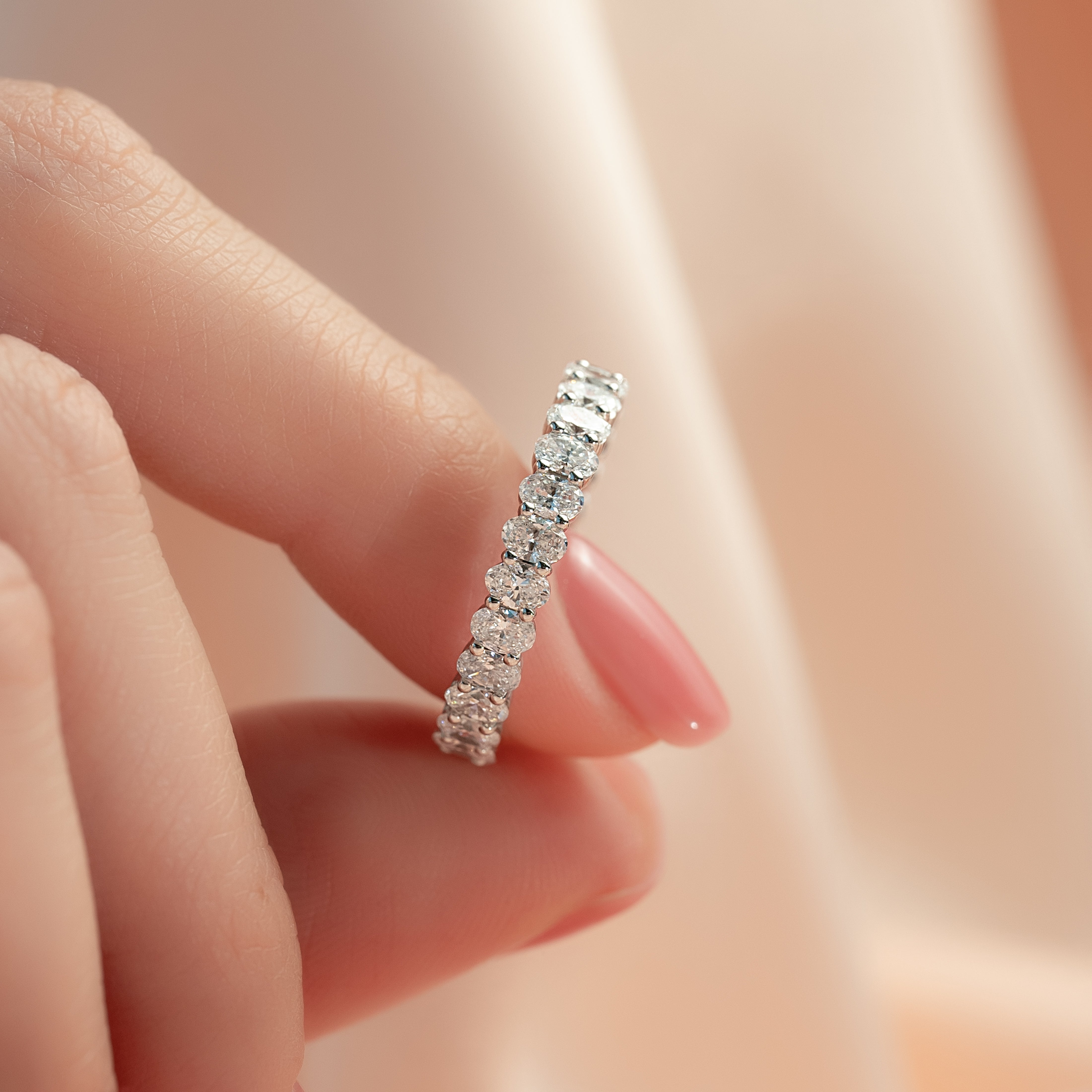 2ct Arlia Oval Cut Moissanite Ring - Silver