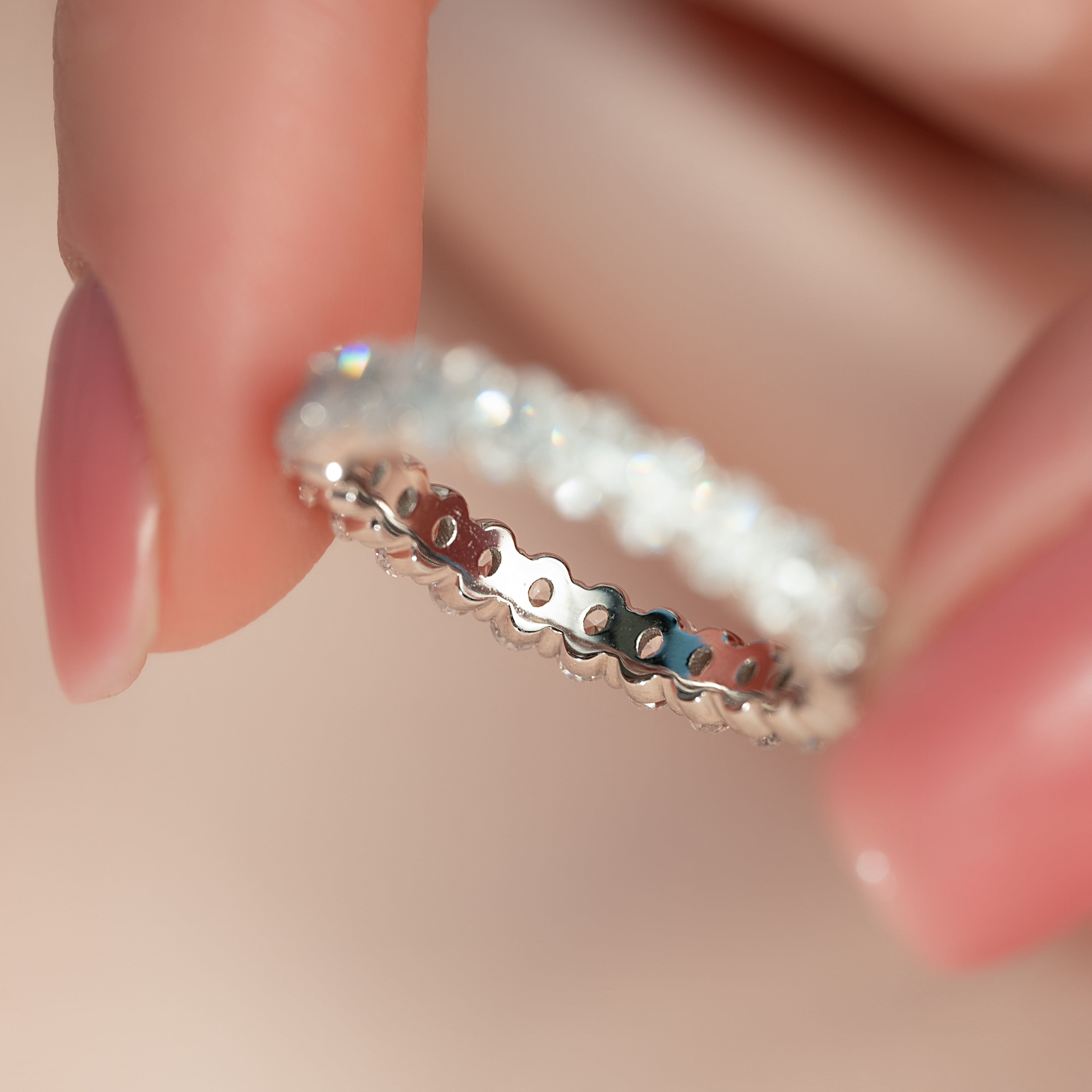 2ct Arlia Oval Cut Moissanite Ring - Silver