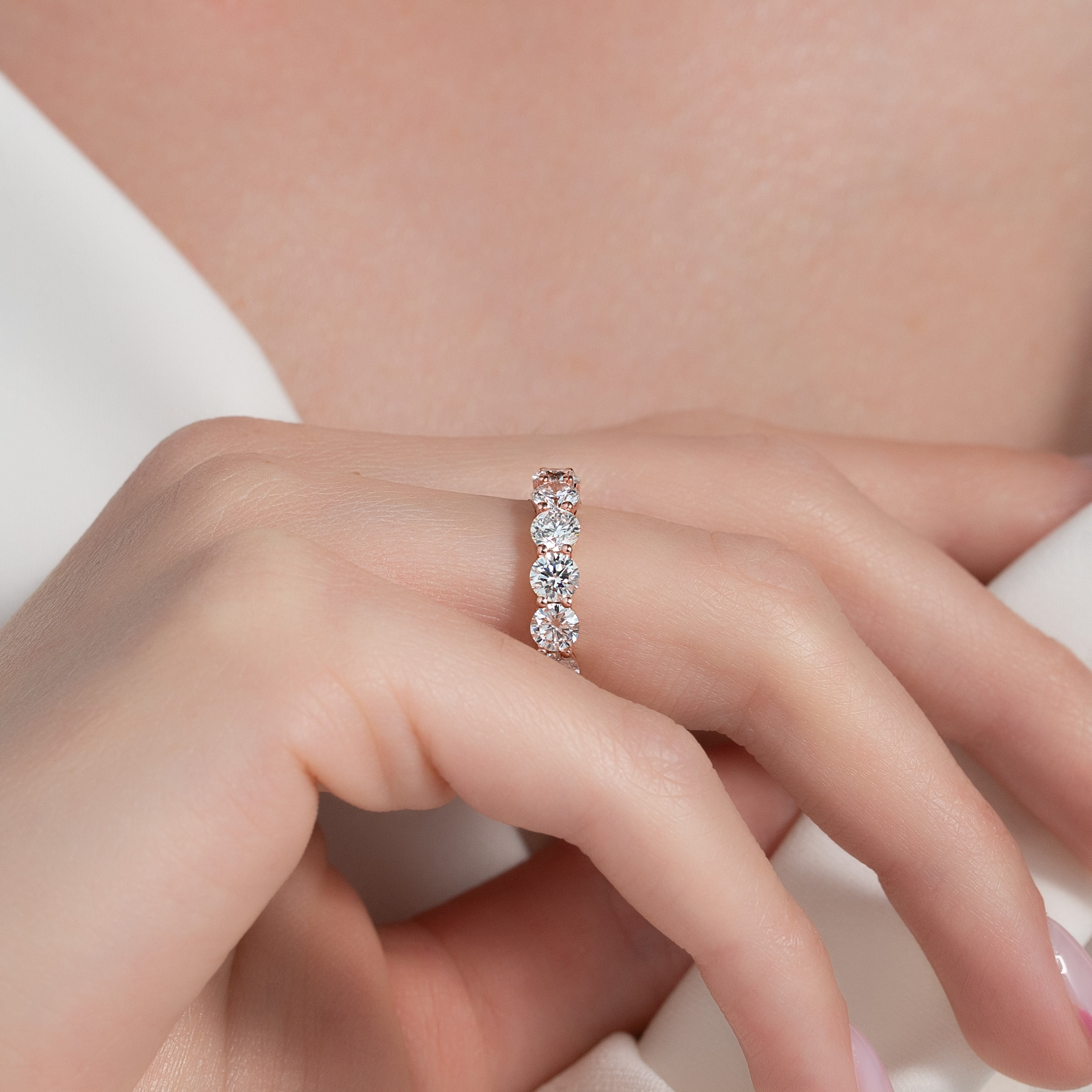 4ct Cleta Round Cut Moissanite Ring - Rose Gold
