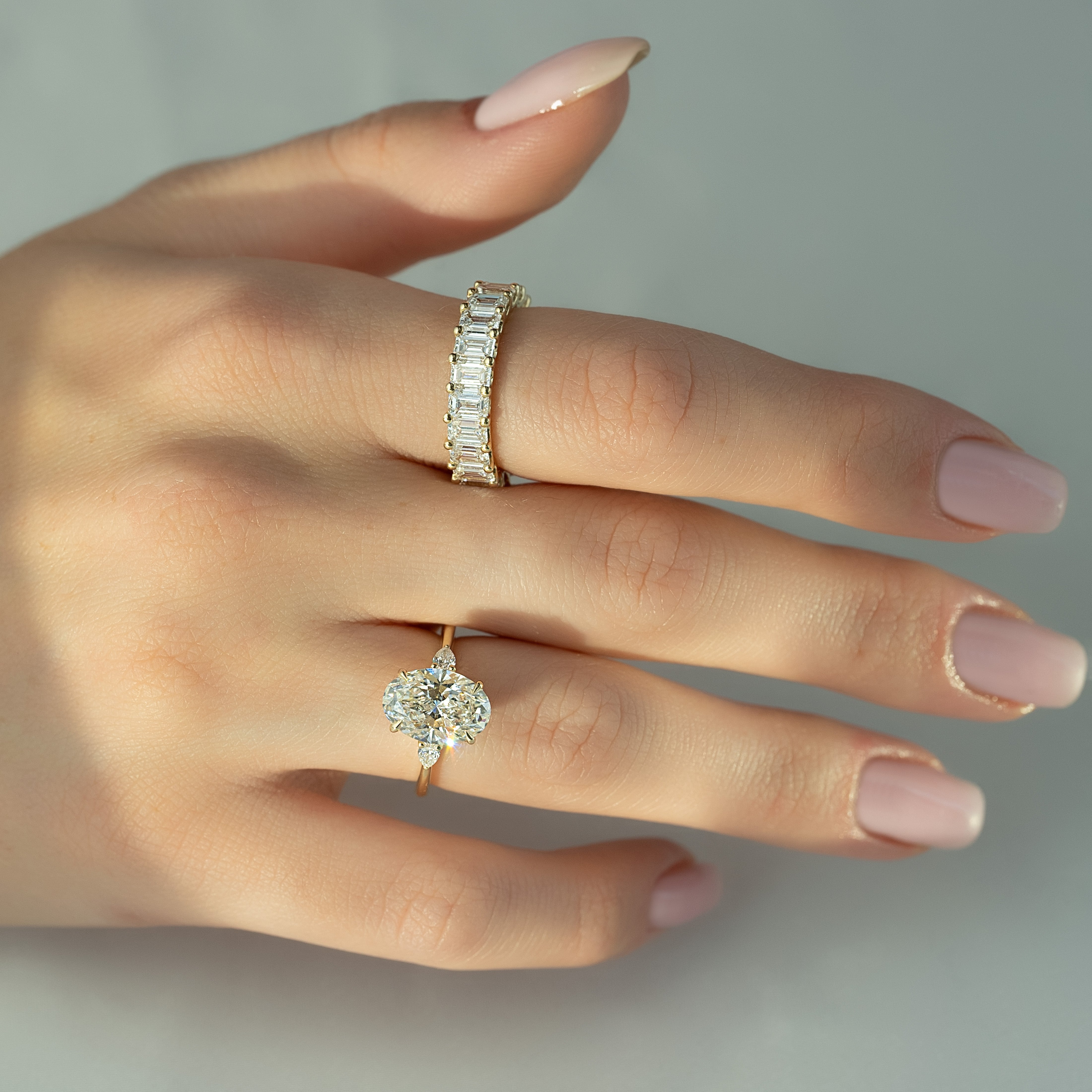 4ct Ellise Emerald Cut Moissanite Ring - Gold