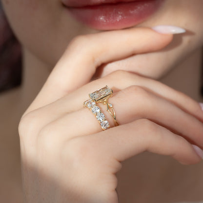 4ct Dari Round Cut Moissanite Ring - Gold