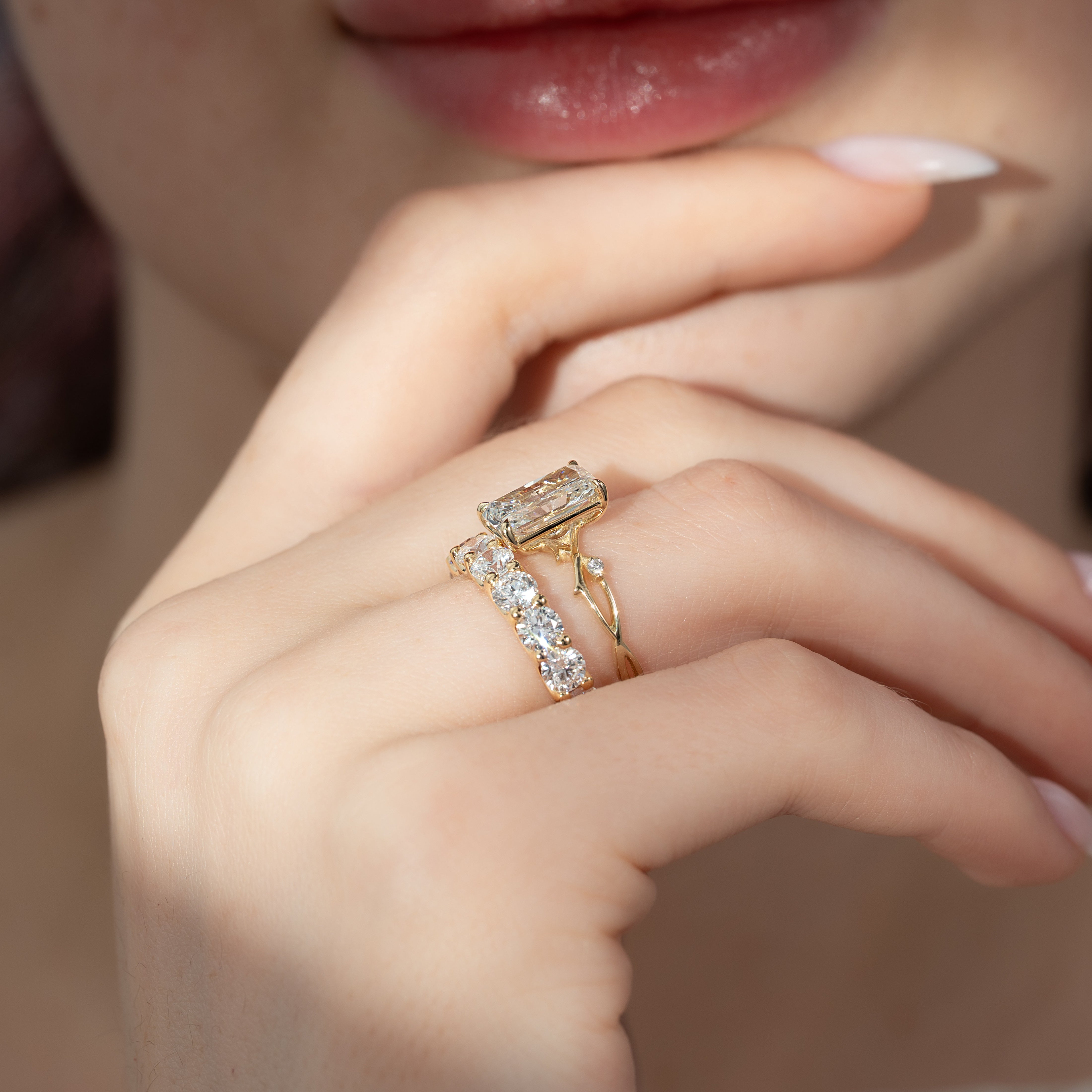 4ct Dari Round Cut Moissanite Ring - Gold