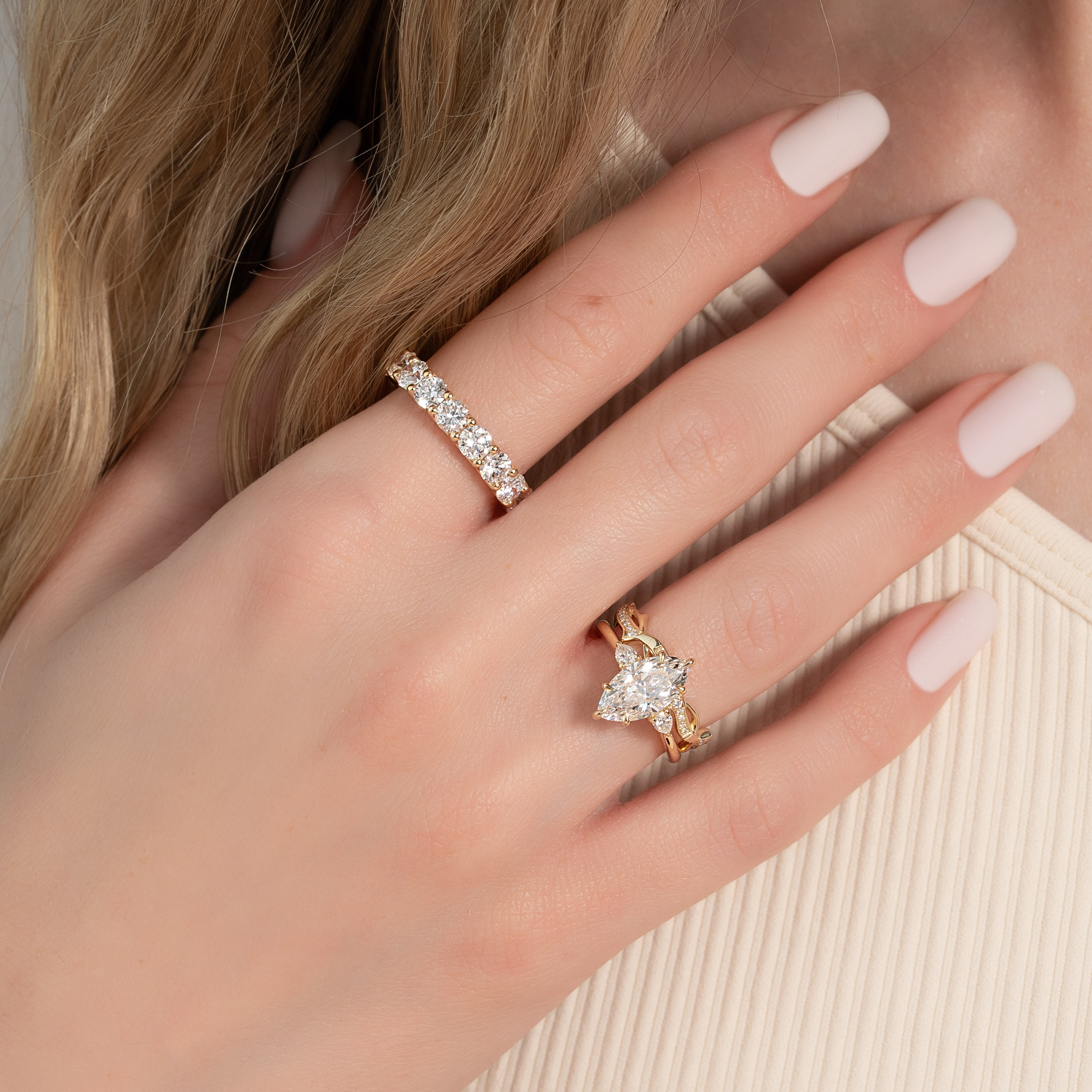 4ct Dari Round Cut Moissanite Ring - Gold