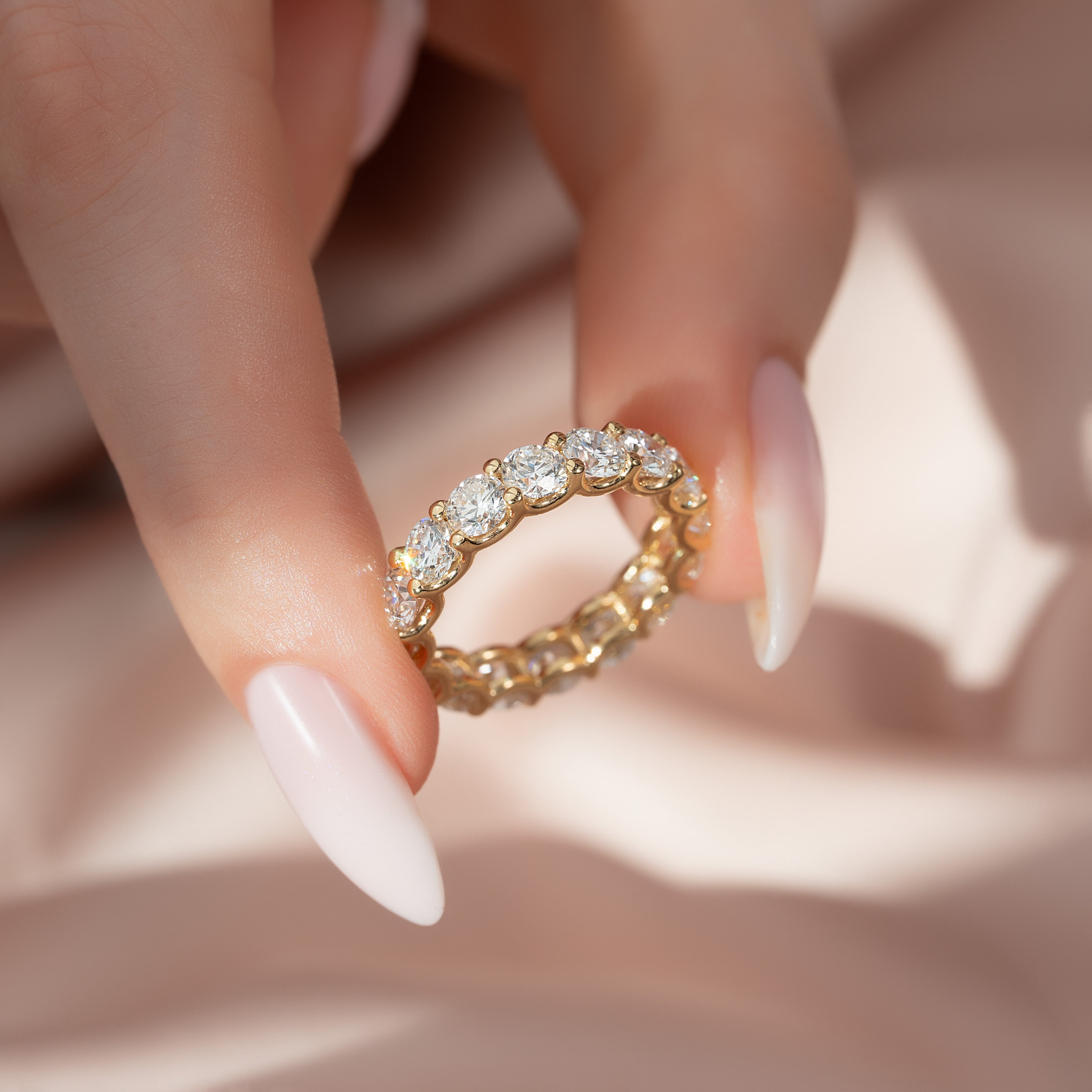 4ct Dari Round Cut Moissanite Ring - Gold