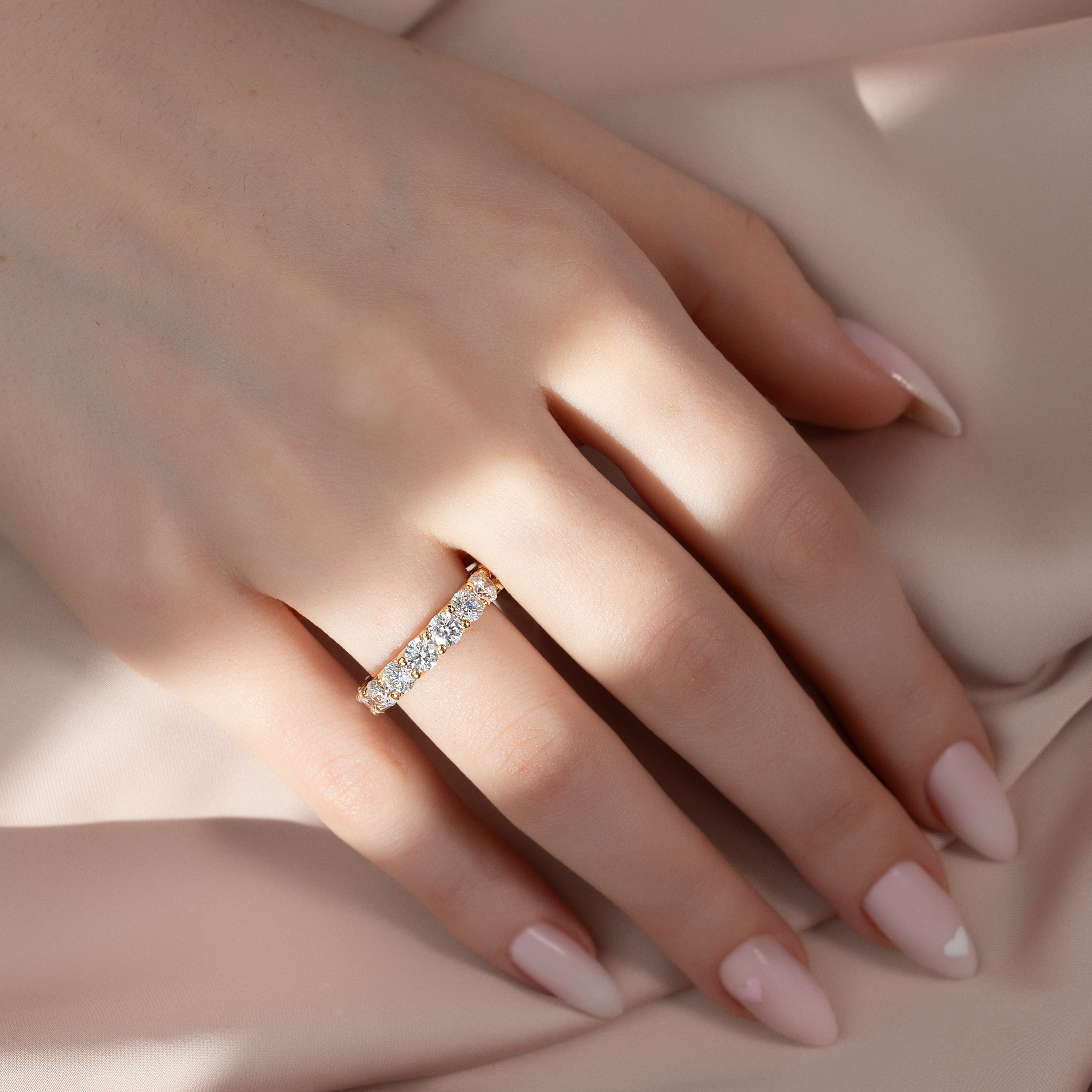 4ct Dari Round Cut Moissanite Ring - Gold