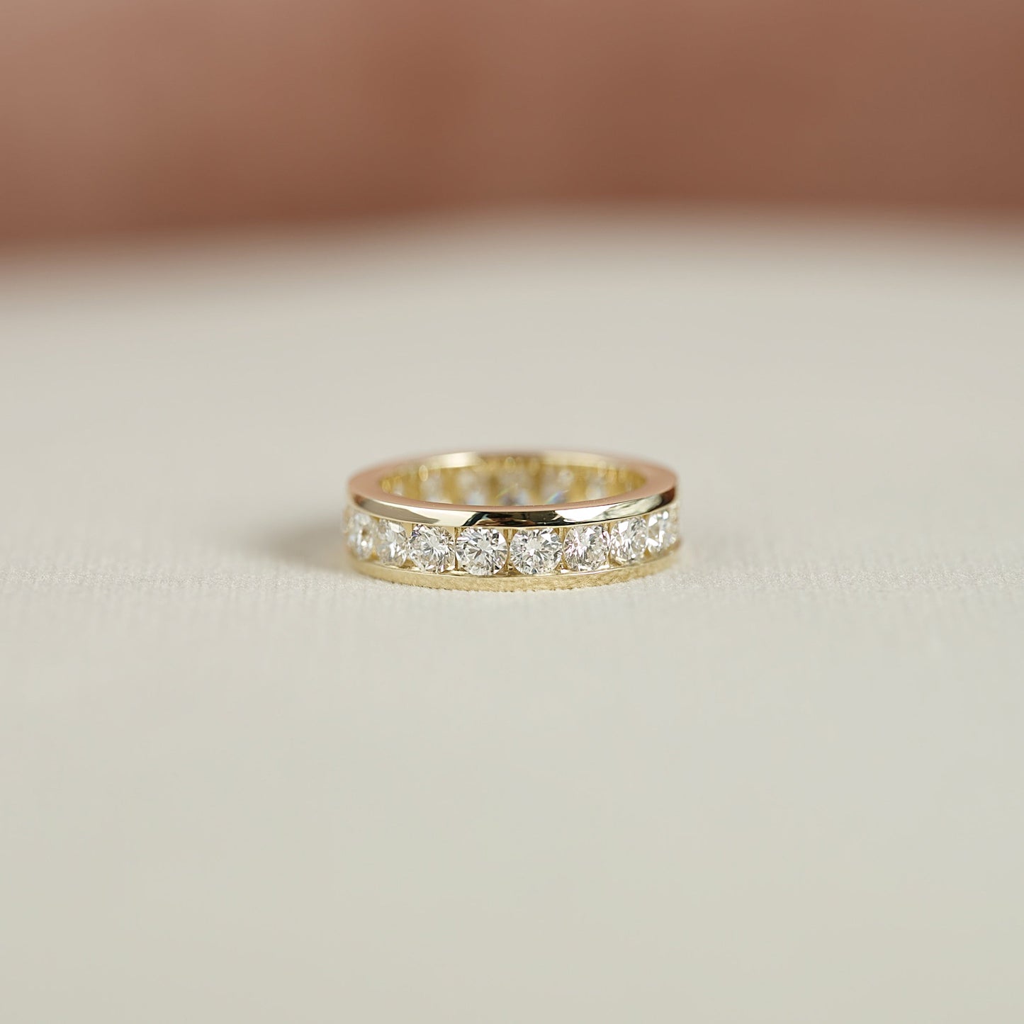 2ct Yolara Round Cut Moissanite Ring - Gold
