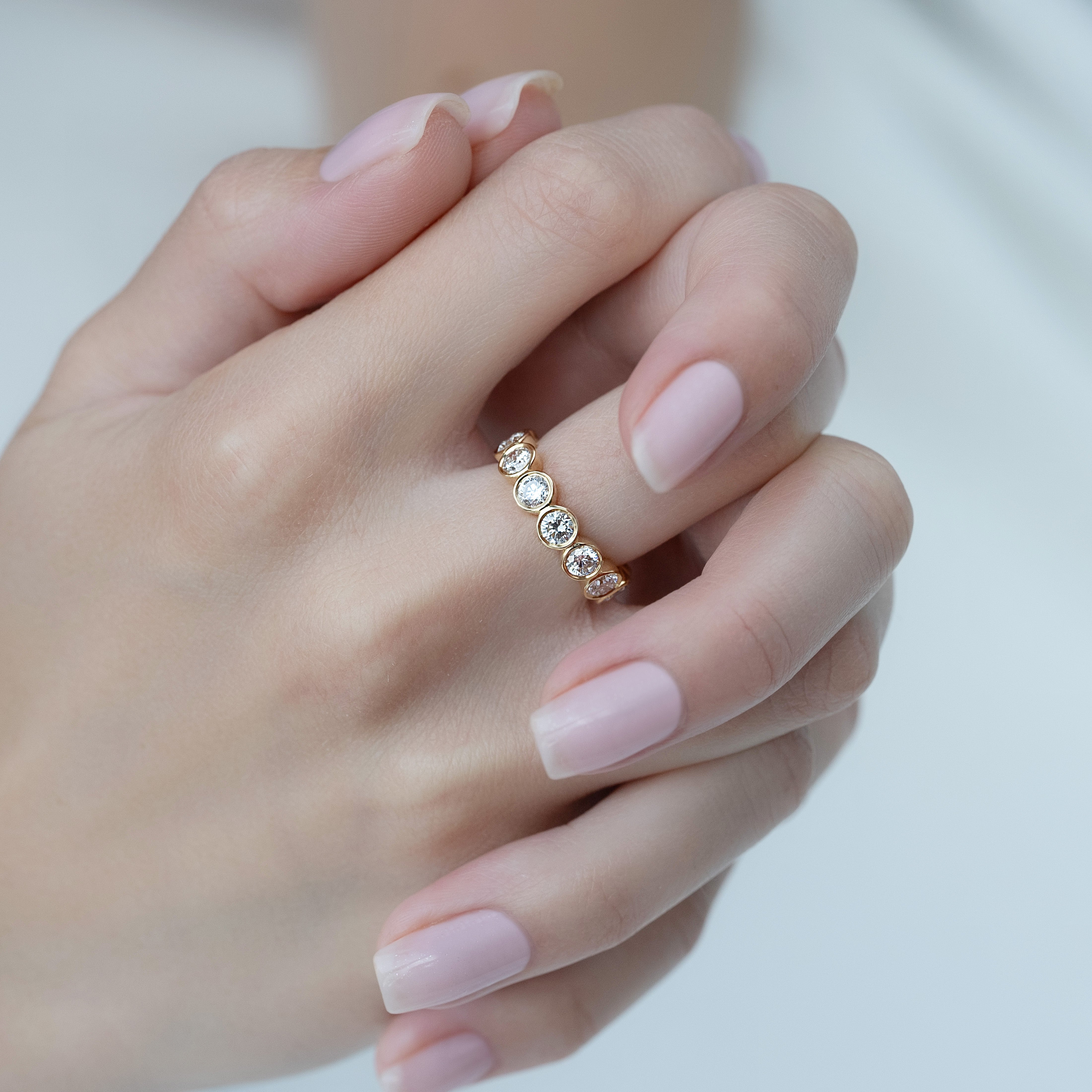 3ct Lalinda Round Cut Moissanite Ring - Gold