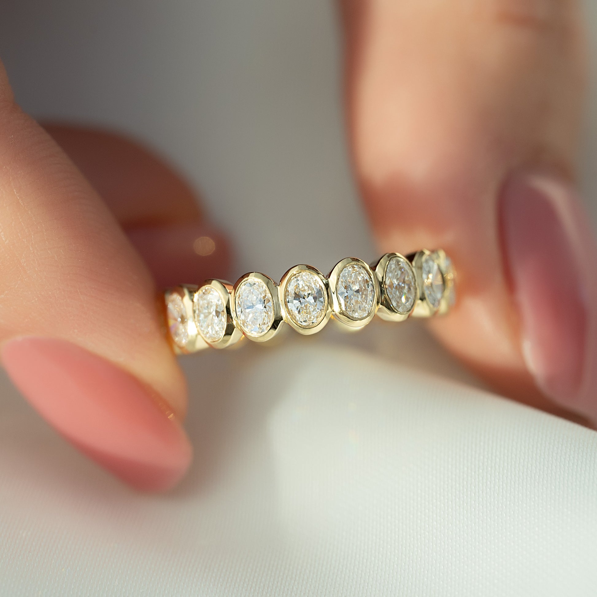 1.7ct Tamira Oval Cut Moissanite Ring - Gold