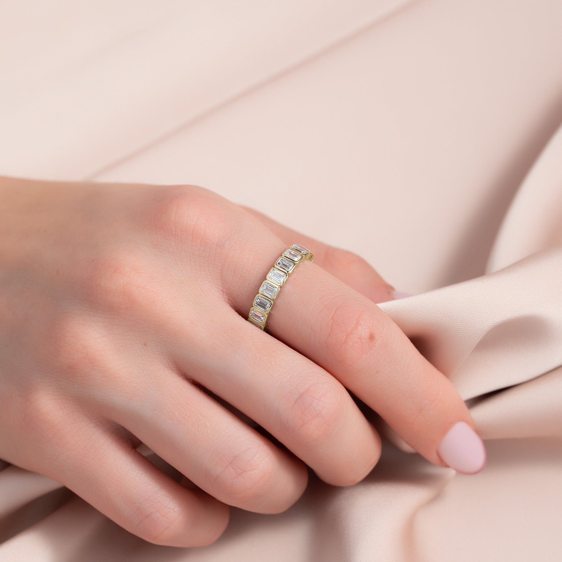 3ct Skyla Emerald Cut Moissanite Ring - Gold