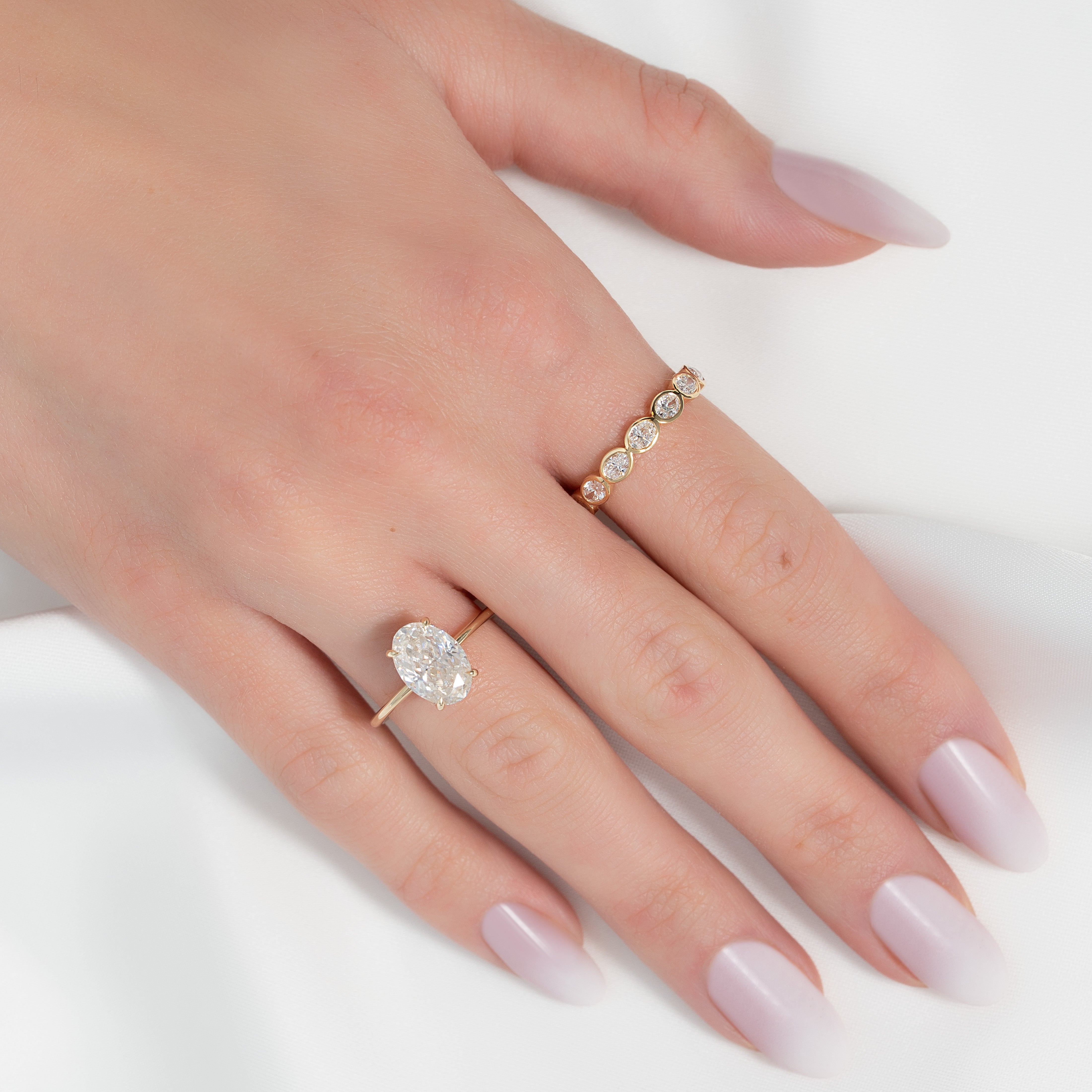 1.4ct Mariquita Oval Cut Moissanite Ring - Gold