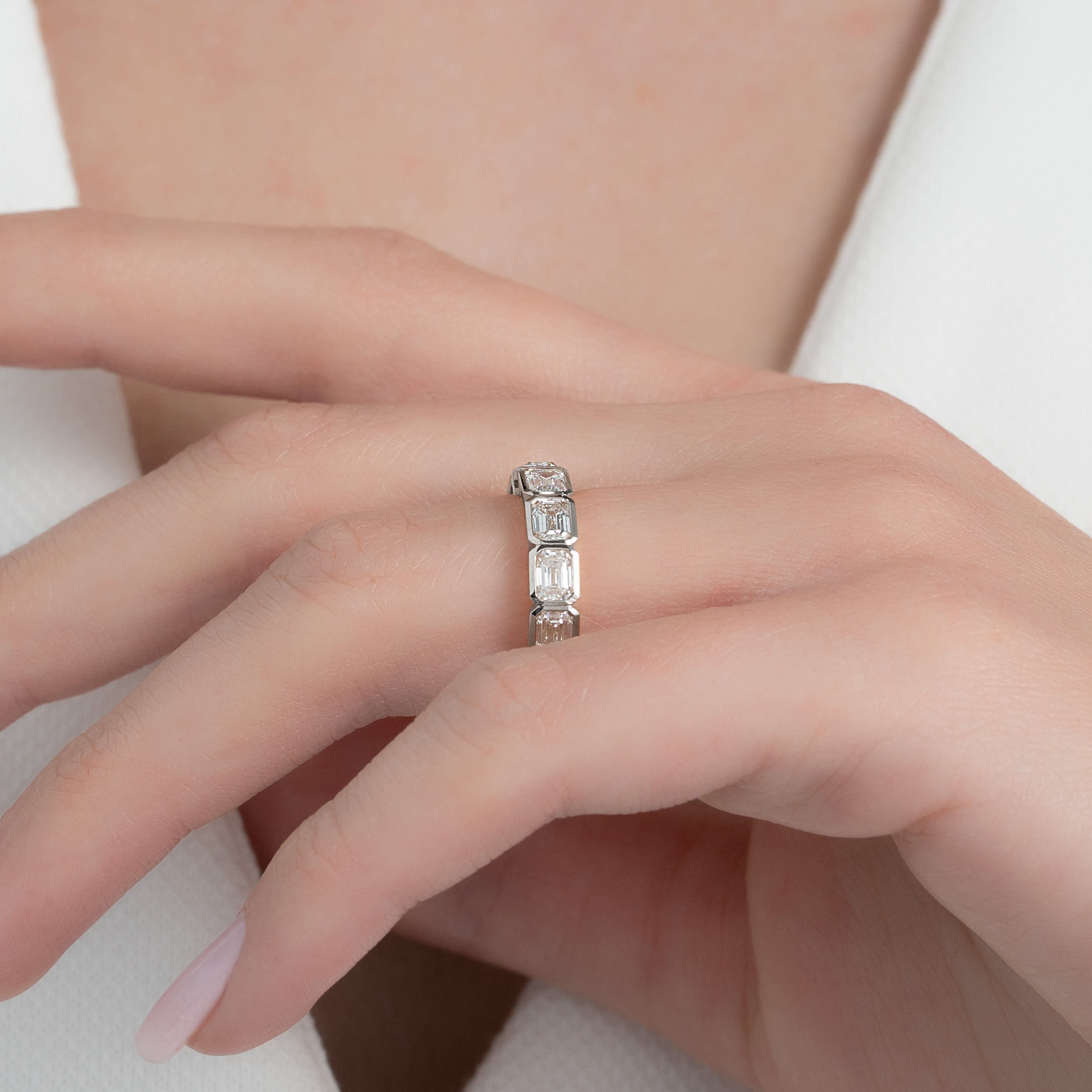 3ct Larissa Emerald Cut Moissanite Ring - Silver