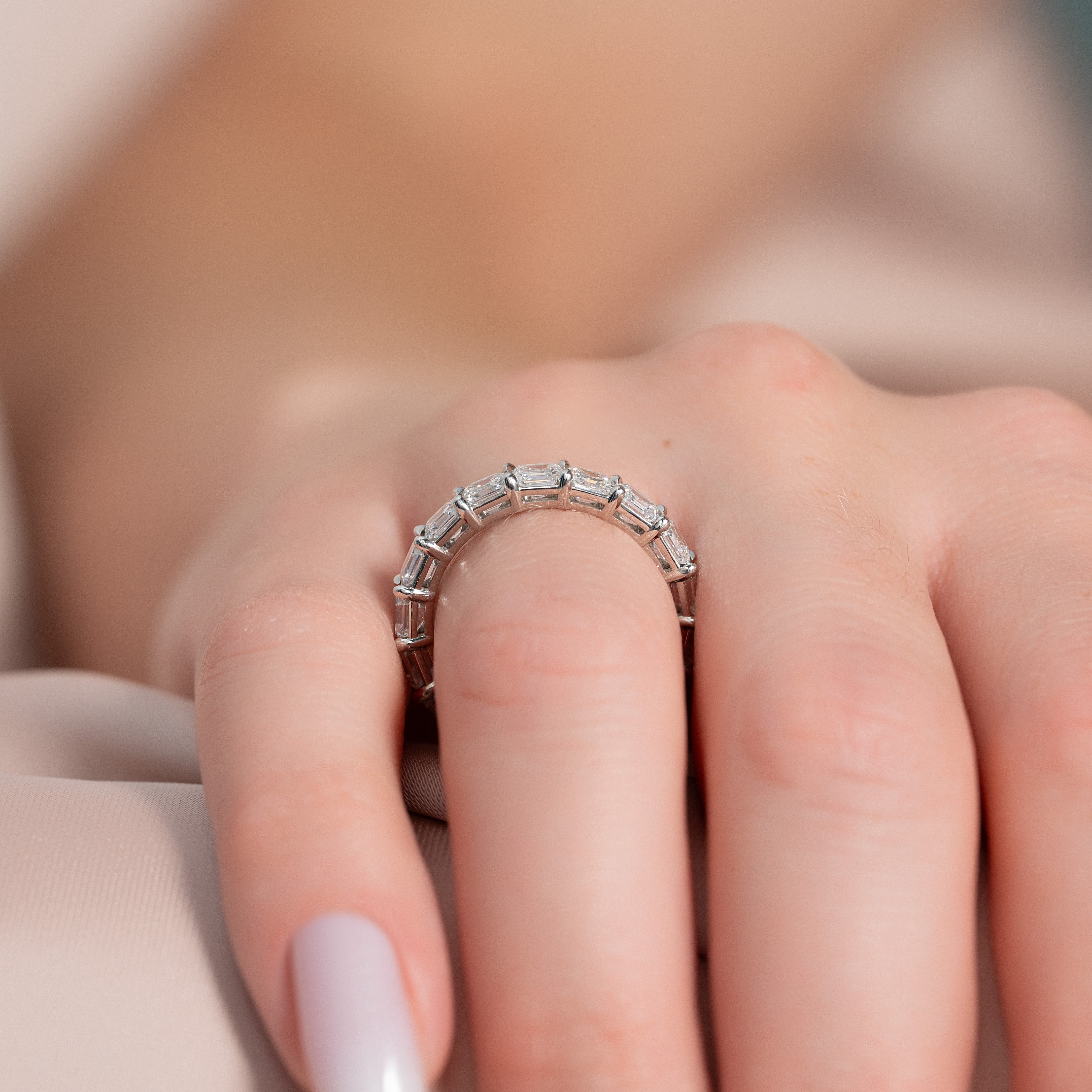 4ct Corsa Round Cut Moissanite Ring - Silver