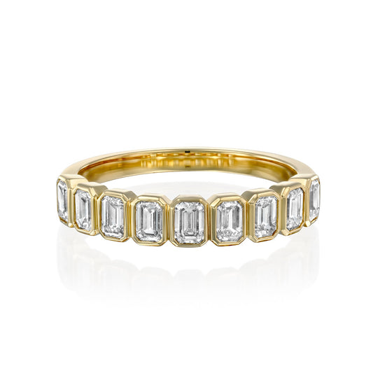 1ct Atrina Emerald Cut Moissanite Ring - Gold