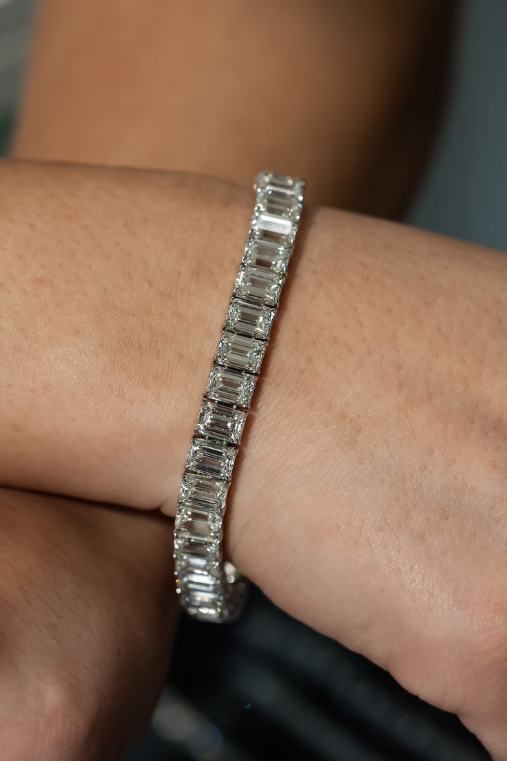 Emerald_tennis_Bracelet_2