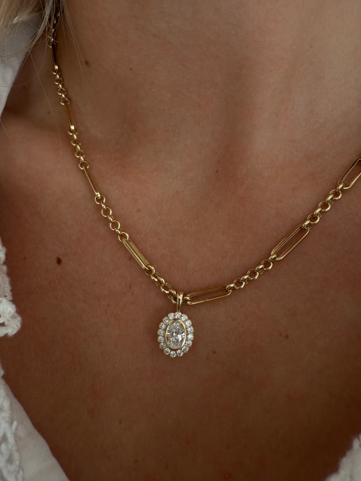 Sunflower Moissanite Pendant Necklace | Oval Moissanite Halo