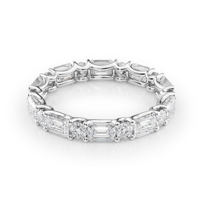 3.2ct Medea Round Cut Moissanite Ring - Silver