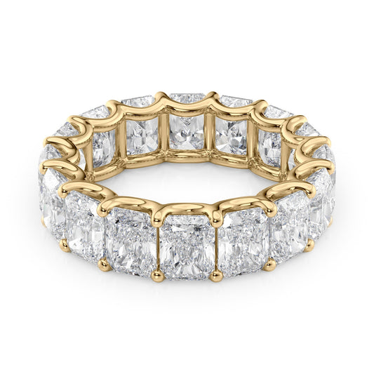 8ct Yara Round Cut Moissanite Ring - Gold