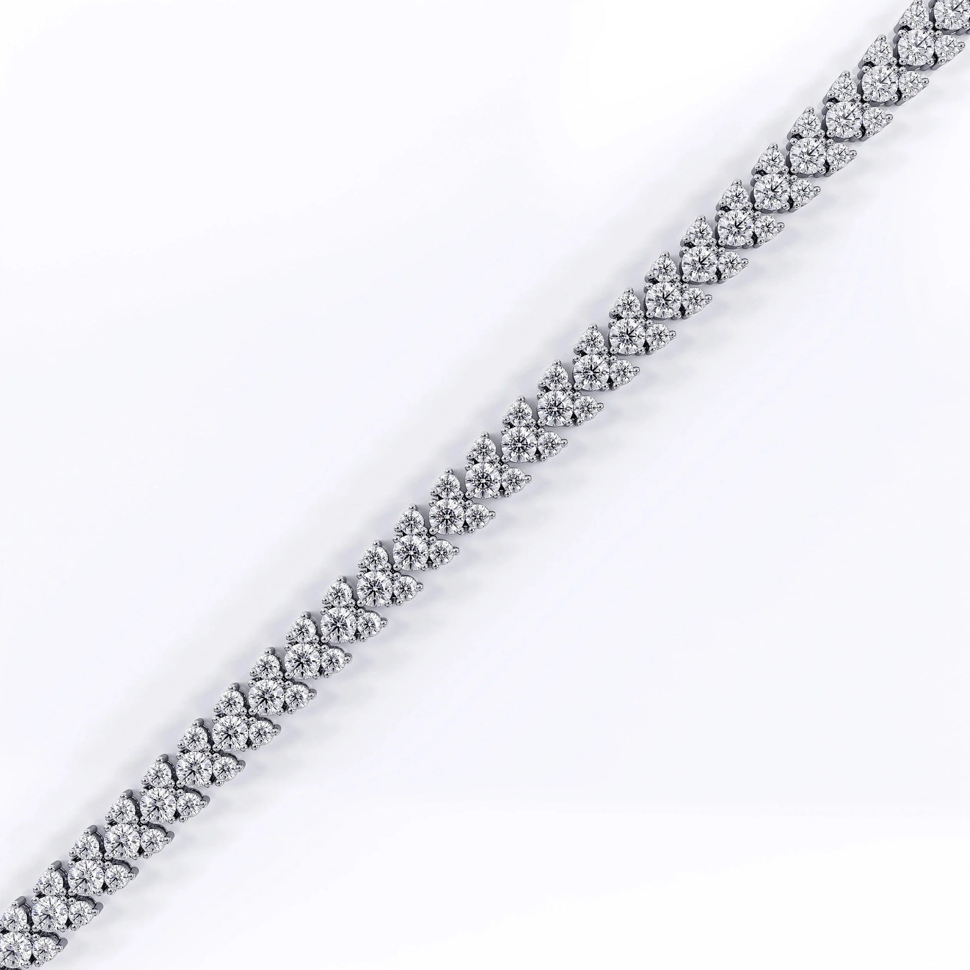 Tennis_bracelet_with_heart La Stella Jewels